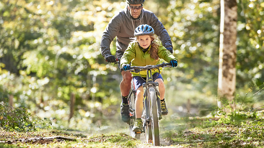 Kinder sollen sich viel bewegen. Der ADFC empfielt Räder ohne Motoren. Aber auch E-Bikes haben ihre Berechtigung.